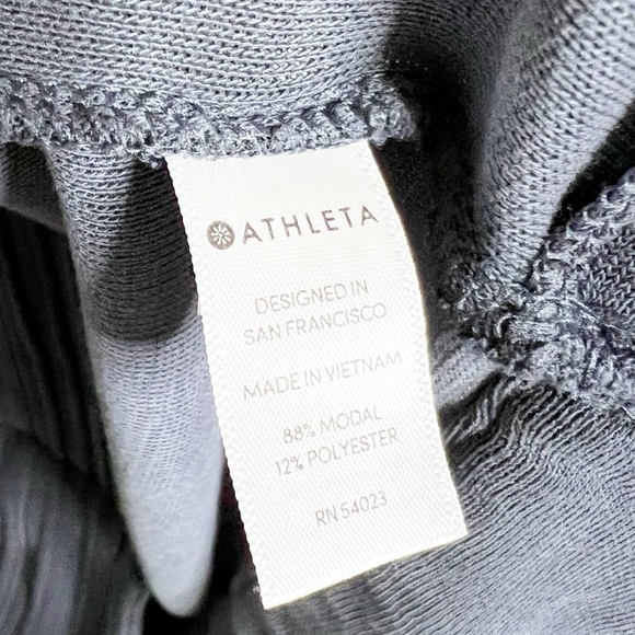 Athleta Women's Serenity Criss Cross Grey Crewneck Athletic Sweatshirt Sweater - Picture 15 of 16